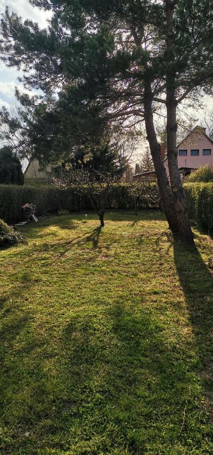 Villa Kotnyek Nyaralo Balatonkeresztúr Esterno foto